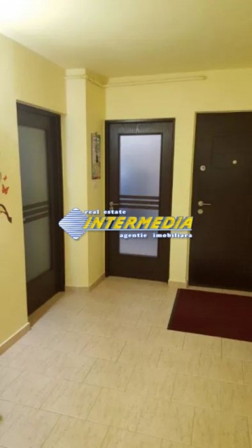 apartament-3-camere-finisat-de-vanzare-cetate-4