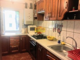 apartament-3-camere-etaj-1-capat-1-decomandat