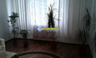 apartament-2-camere-decomandat-de-vanzare-cetate-closca