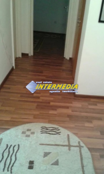 apartament-2-camere-decomandat-de-vanzare-cetate-closca-1