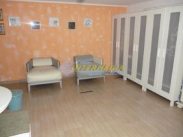 apartament-3-camere-nou-mobilat-si-utilat-cetate-5