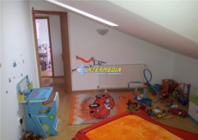 apartamente-5-camere-de-vanzare-alba-iulia-cetate-11