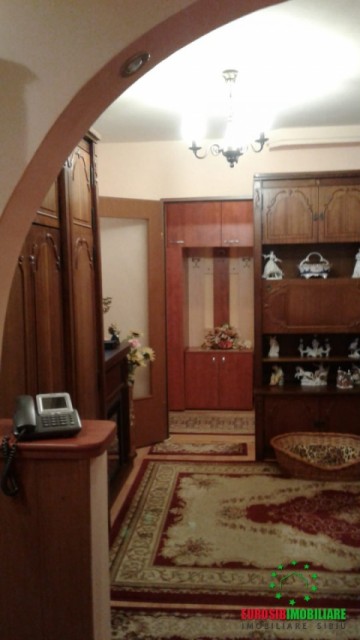 apartament-2-camere-zona-mihai-viteazu-0