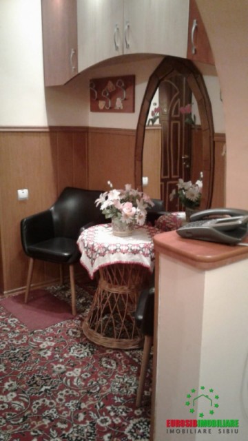 apartament-2-camere-zona-mihai-viteazu-1