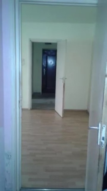 apartament-2-camere-zona-cetate-3