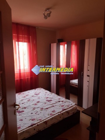 apartament-cu-2-camere-de-inchiriat-etaj-3-cetate-2