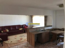 apartament-4-camere-decomandat-de-vanzare-ampoi-3