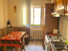 3-camere-decomandat-de-vanzare-cetate