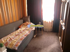 3-camere-decomandat-de-vanzare-cetate-4