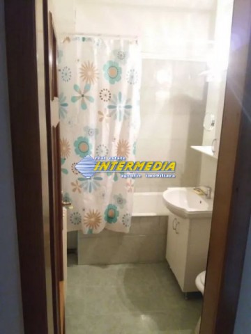 apartament-4-camere-de-vanzare-cetate-zona-mercur-etaj-1-7