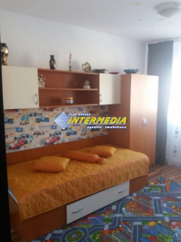 vanzare-apartament-2-camere-dec-mobilat-alba-zona-sub-stadion-8