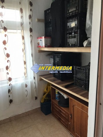 vanzare-apartament-2-camere-dec-mobilat-alba-zona-sub-stadion-10