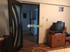 vanzare-apartament-2-camere-dec-mobilat-alba-zona-sub-stadion-18