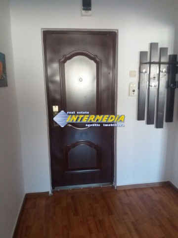 vanzare-apartament-2-camere-dec-mobilat-alba-zona-sub-stadion-30
