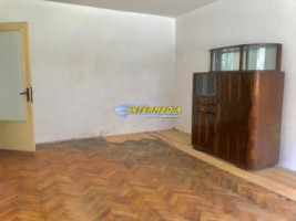 2-camere-decomandat-de-vanzare-in-alba-iulia-1