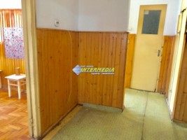 2-camere-decomandat-de-vanzare-in-alba-iulia-4