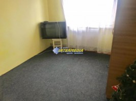 apartament-3-camere-de-vanzare-zona-cetate-in-alba-iulia-2