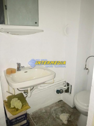 apartament-3-camere-de-vanzare-zona-cetate-in-alba-iulia-4