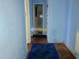 apartament-3-camere-de-vanzare-zona-cetate-in-alba-iulia-6