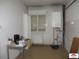 apartament-4-camere-spatiu-central-parter-id-21487-2