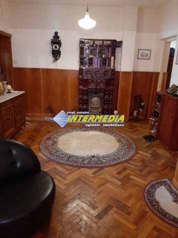 apartament-4-camere-de-vanzare-cetate-6
