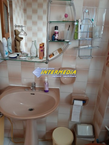 apartament-4-camere-de-vanzare-cetate-9