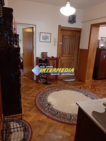 apartament-4-camere-de-vanzare-cetate-12