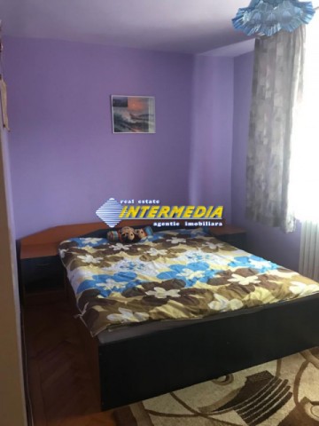 apartament-3-camere-de-inchiriat-cetate-4