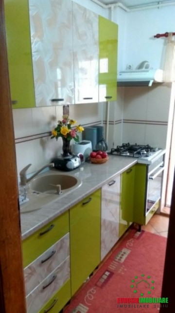 apartament-2-camere-decomandat-de-vanzare-in-sibiu-zona-hipodrom-5