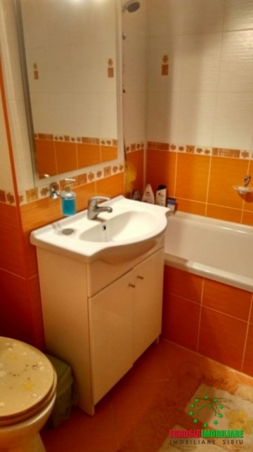 apartament-2-camere-decomandat-de-vanzare-in-sibiu-zona-hipodrom-9