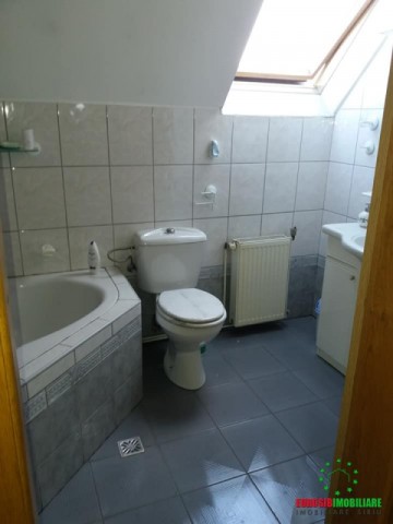 apartament-140-mp-de-inchiriat-in-sibiu-zona-calea-poplacii-16
