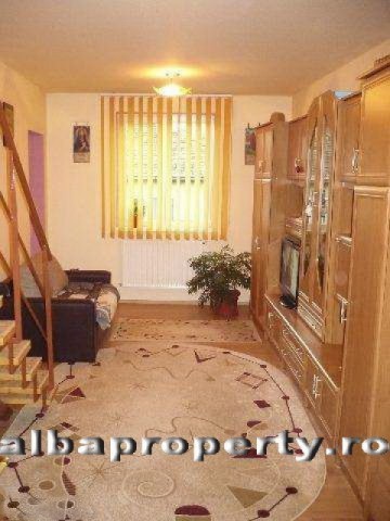 apartament-cu-3-camere-de-vanzare-in-alba-alba-iulia-0