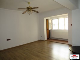 apartament-2-camere-centru-etaj-2-liber-id-21496-1