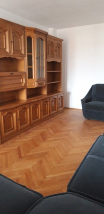 apartament-3-camere-decomandat-2-bai-0