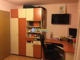 apartament-2-camere-de-vanzare-cetate-zona-piata-4