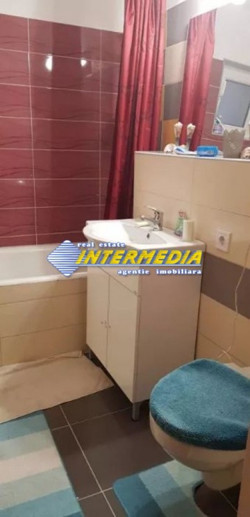 apartament-3-camere-de-vanzare-in-cetate-zona-closca-1