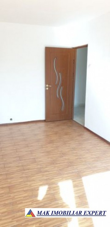 gasca-zurli-vand-apartament-2-camere-pitesti-popa-sapca-arges-0