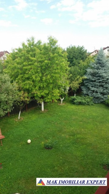 de-vanzare-vila-7-camere-teren-1250-mp-pitesti-arges-23