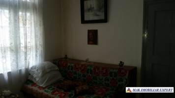 apartament-5-camere-cu-teren-de-150-mp-in-centru-campulung-muscel-arges-4