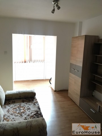 apartament-3-camere-de-inchiriat-alba-iulia-3