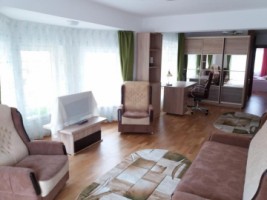 casa-de-lux-7-camere-de-inchiriat-in-sibiu-zona-strand-0