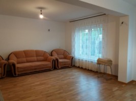 casa-de-lux-7-camere-de-inchiriat-in-sibiu-zona-strand-3