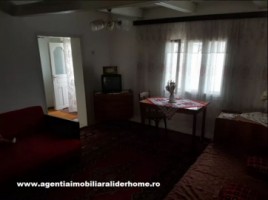 casa-teren-3000-mp-in-curtesti-primarie-4