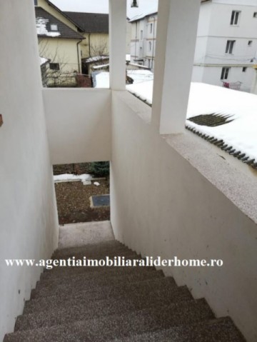 casa-deosebita-in-bucecea