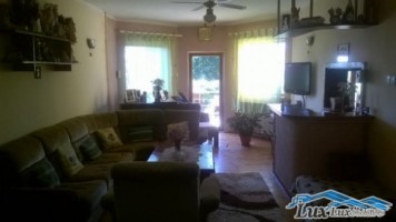 lux-imobiliare-vinde-schimba-casa-zona-parc-140000-euro-negociabil