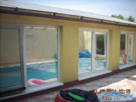 lux-imobiliare-vinde-casa-cu-piscina-sighetu-marmatiei-300000-euro