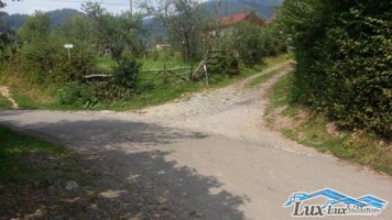 teren-in-chiuzbaia-44-ari-22000-euro-intravilan-1