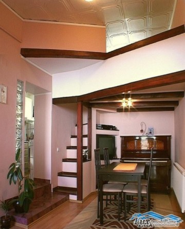lux-imobiliare-vinde-casa-curte-comuna-zona-centru-vechi-1