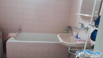 lux-imobiliare-vindeschimba-casa-jumatate-dintr-un-duplex-zona-tbc-5