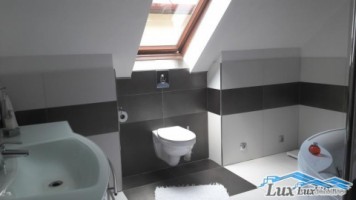 lux-imobiliare-vinde-casa-zona-hollosi-7